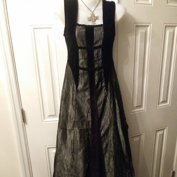 Cykxtees Vintage Black Velvet Sleeveless Goth Gown Maxi Dress Silver Medieval - Picture 1 of 12